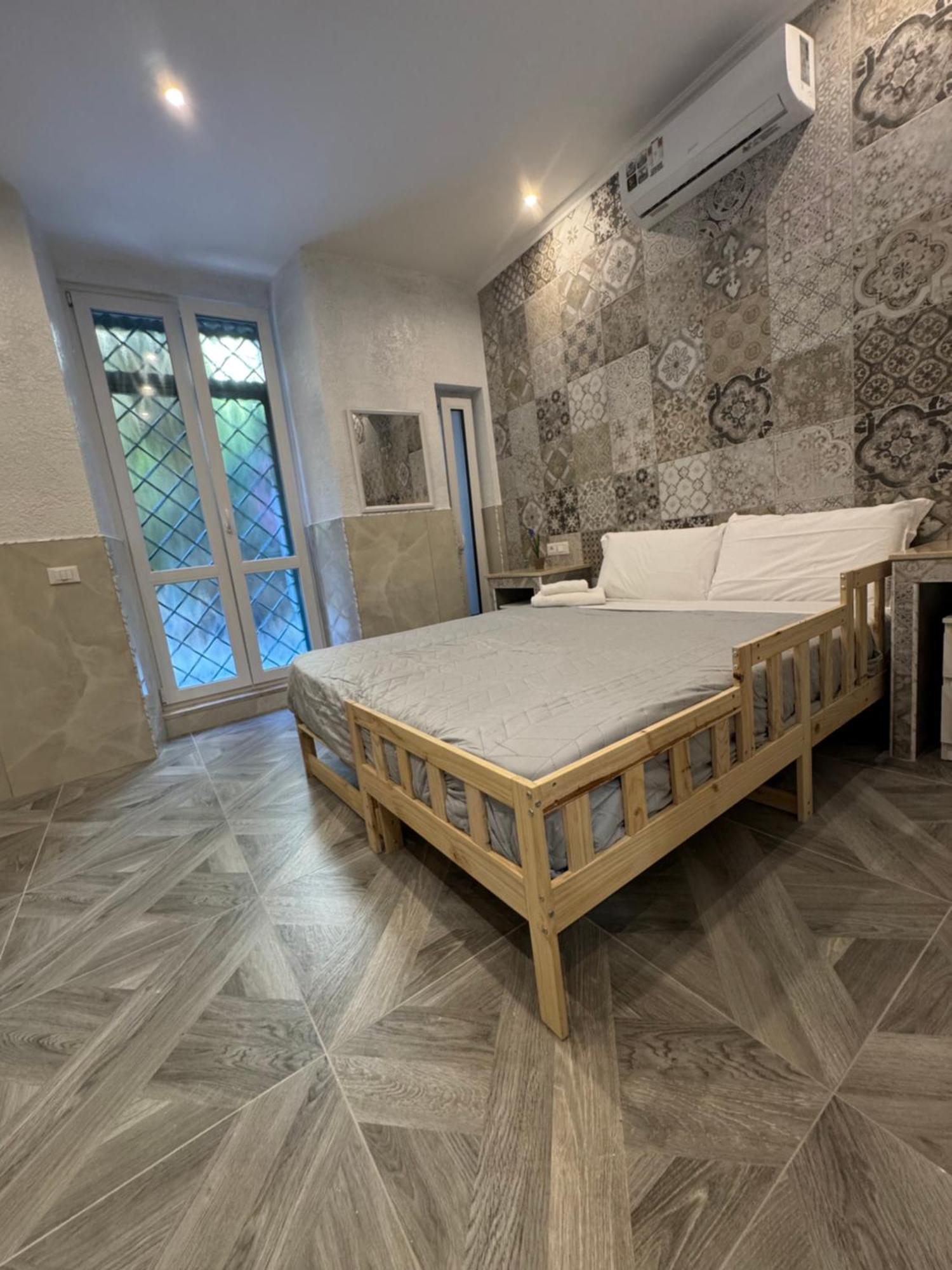 Luxor Eco Roma Casa E Appartamento Per Vacanze In Centro Piazza Bologna, Colosseo, Piazza Di Spagna, Vaticano, San Pietro, Sapienza, Fontana Di Trevi, Piazza Navona, Trastevere, Tiburtina, Termini, Aeroporto Exterior foto