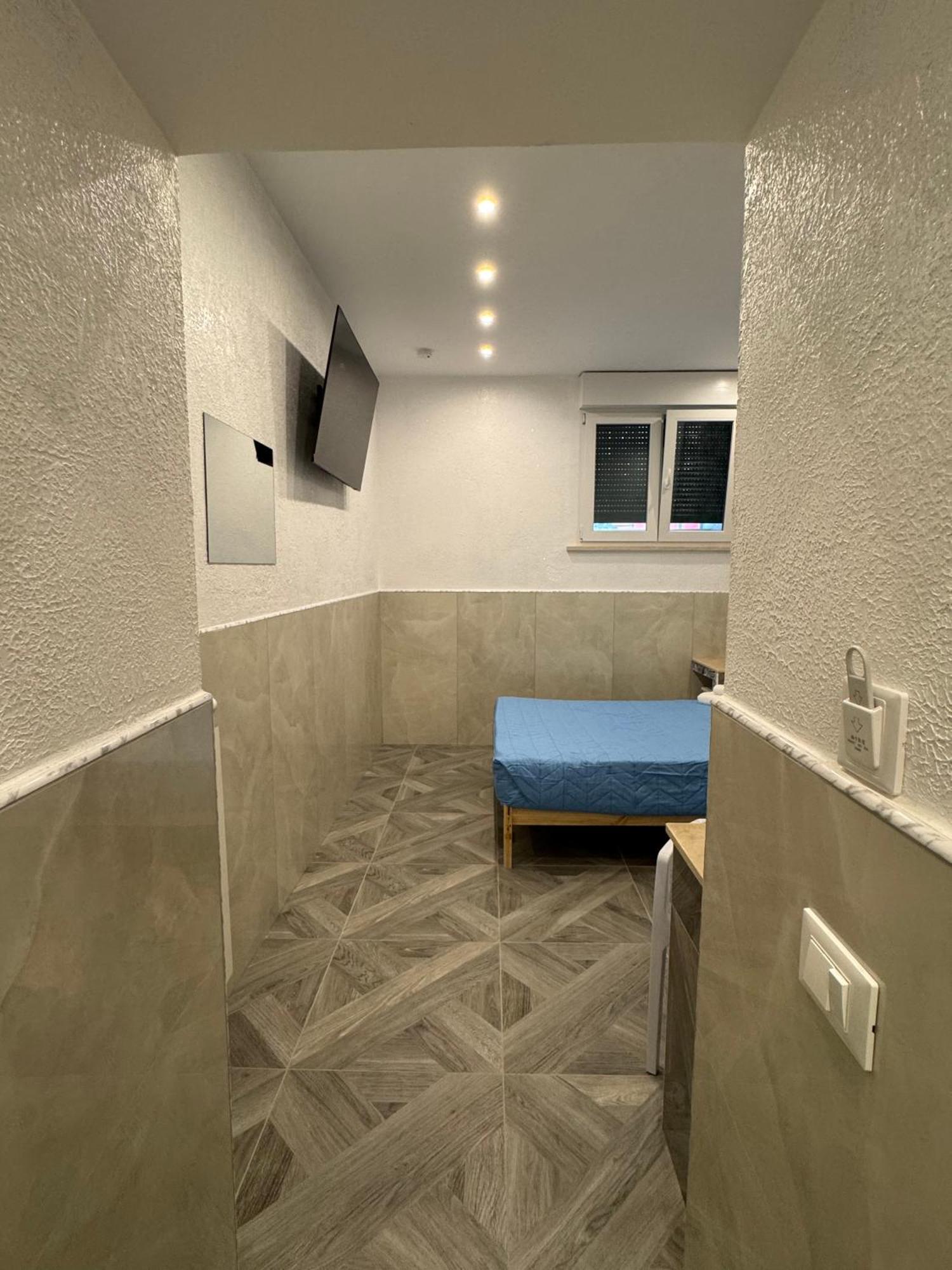 Luxor Eco Roma Casa E Appartamento Per Vacanze In Centro Piazza Bologna, Colosseo, Piazza Di Spagna, Vaticano, San Pietro, Sapienza, Fontana Di Trevi, Piazza Navona, Trastevere, Tiburtina, Termini, Aeroporto Exterior foto
