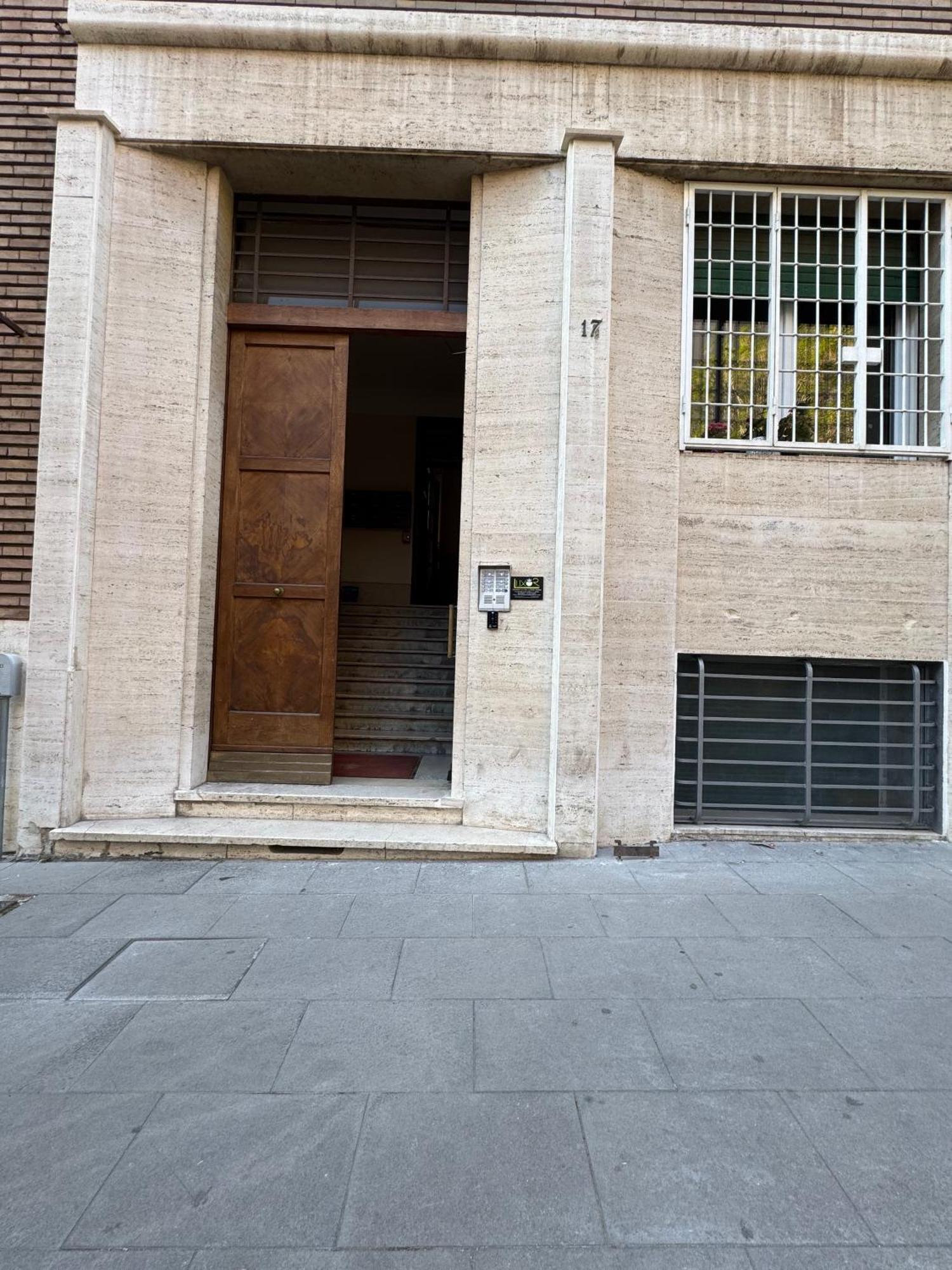 Luxor Eco Roma Casa E Appartamento Per Vacanze In Centro Piazza Bologna, Colosseo, Piazza Di Spagna, Vaticano, San Pietro, Sapienza, Fontana Di Trevi, Piazza Navona, Trastevere, Tiburtina, Termini, Aeroporto Exterior foto